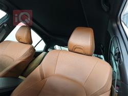 تۆیۆتا کامری